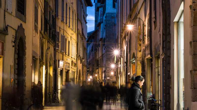 Shopping in Lucca